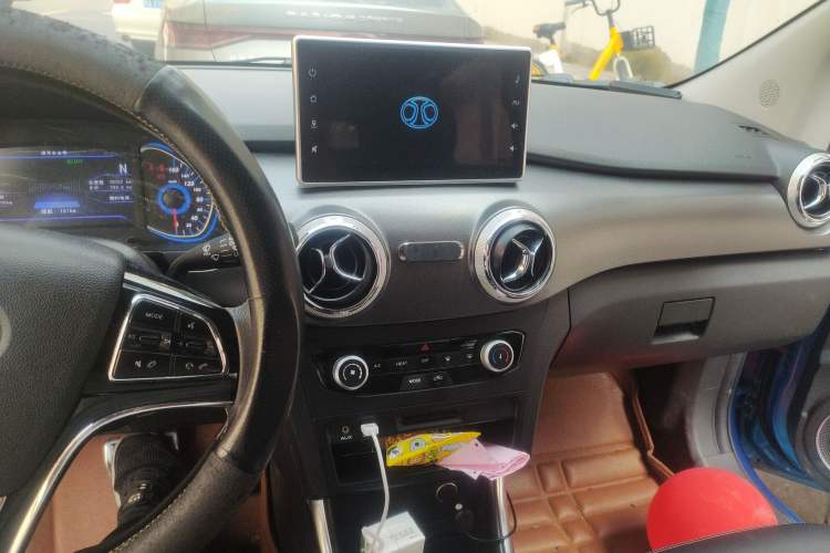 Used BAIC New Energy EC5 2019 New Style Edition Audio And AC Panel