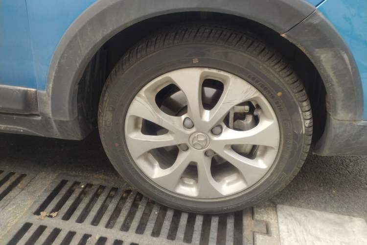 Used BAIC New Energy EC5 2019 New Style Edition Right Front Wheel Hub
