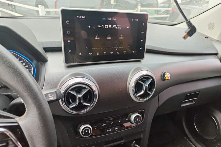 Used BAIC New Energy EC5 2019 New Style Edition Audio And AC Panel