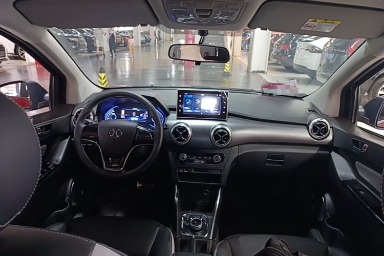 Used BAIC New Energy EC5 2019 New Style Edition Center Console