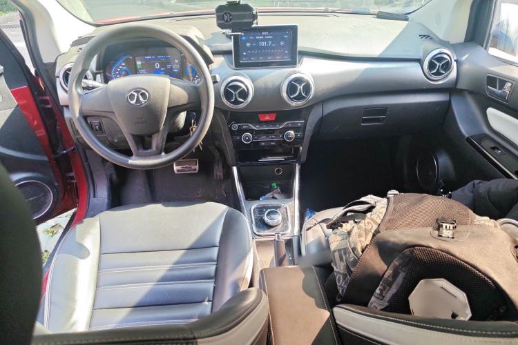 Used BAIC New Energy EC5 2019 New Air Edition Center Console