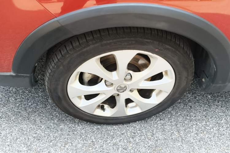 Used BAIC New Energy EC5 2019 New Style Edition Left Front Wheel Hub