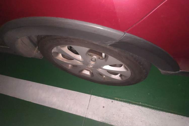 Used BAIC New Energy EC5 2019 New Style Edition Right Front Wheel Hub