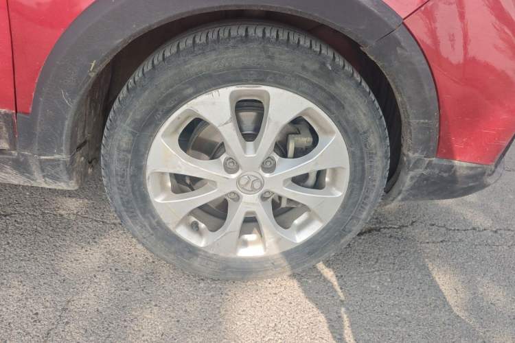 Used BAIC New Energy EC5 2019 New Style Edition Right Front Wheel Hub