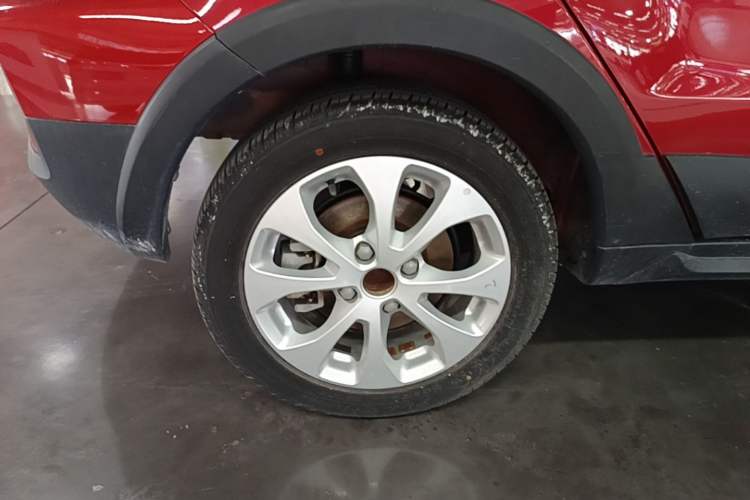 Used BAIC New Energy EC5 2019 New Style Edition Right Rear Wheel Hub