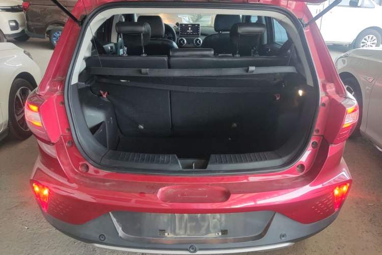 Used BAIC New Energy EC5 2019 New Style Edition Trunk