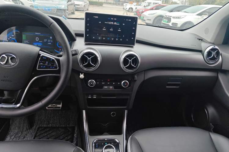 Used BAIC New Energy EC5 2019 New Style Edition Audio And AC Panel