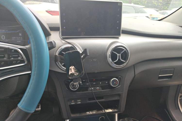 Used BAIC New Energy EC5 2019 New Style Edition Audio And AC Panel