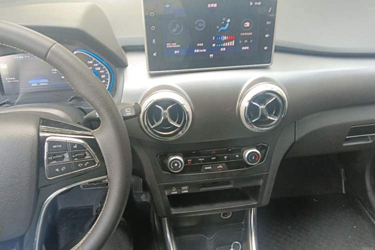 Used BAIC New Energy EC5 2019 New Style Edition Audio And AC Panel