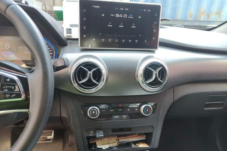 Used BAIC New Energy EC5 2019 New Style Edition Audio And AC Panel