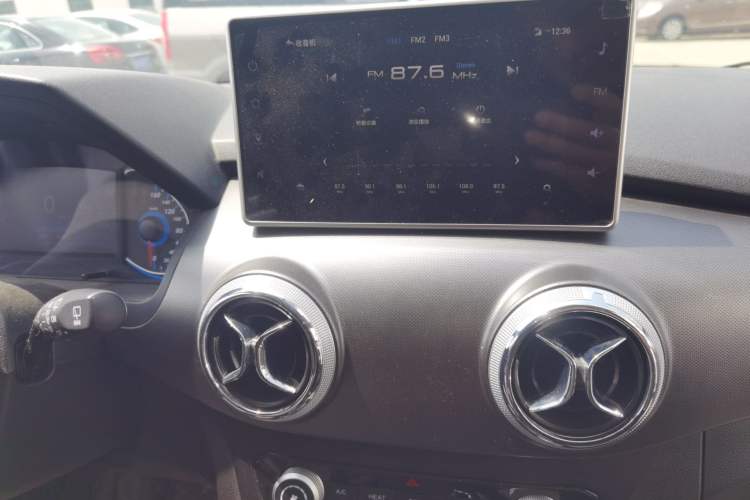 Used BAIC New Energy EC5 2019 New Air Edition Audio And AC Panel