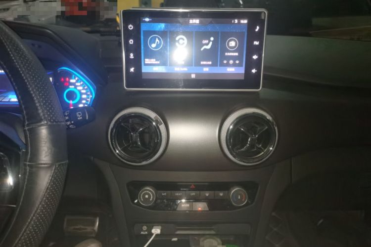Used BAIC New Energy EC5 2019 New Style Edition Audio And AC Panel