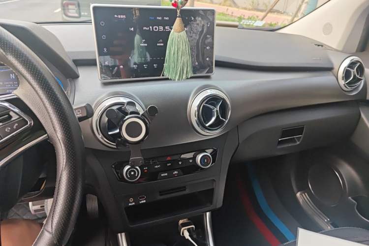 Used BAIC New Energy EC5 2019 New Style Edition Audio And AC Panel