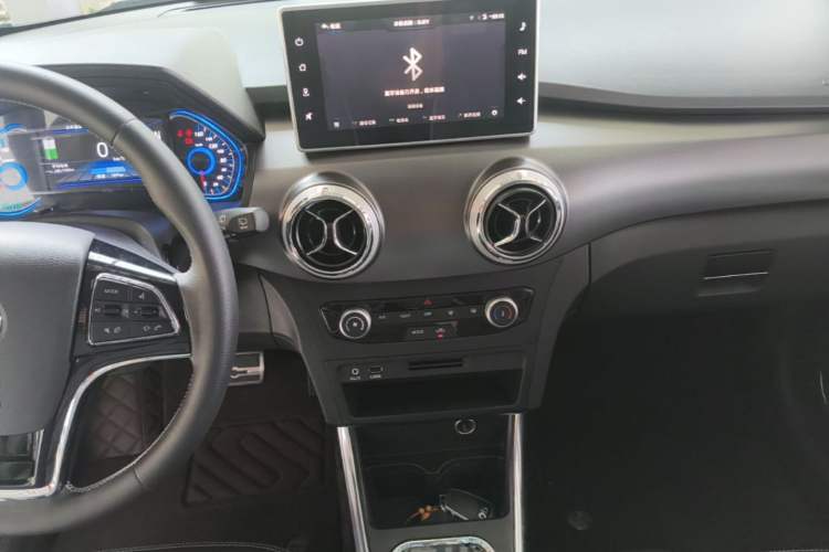 Used BAIC New Energy EC5 2019 New Style Edition Audio And AC Panel
