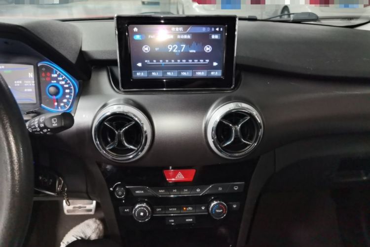 Used BAIC New Energy EC5 2019 New Air Edition Audio And AC Panel