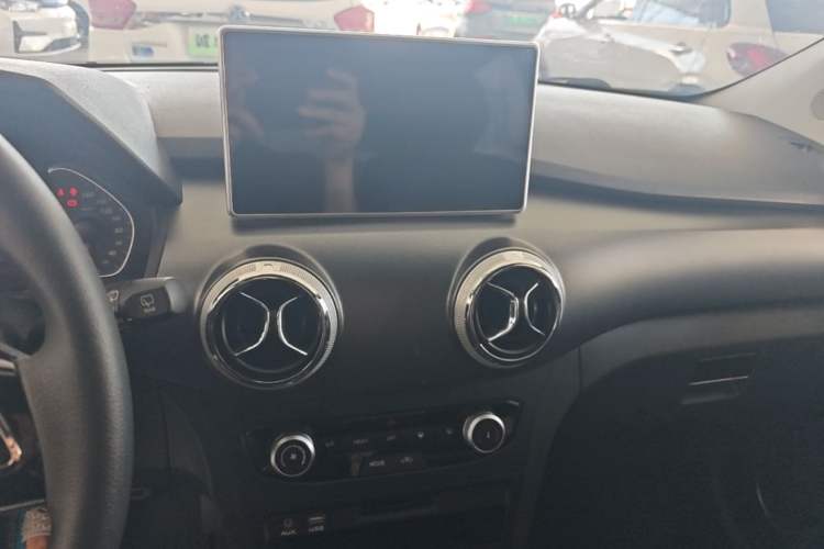 Used BAIC New Energy EC5 2019 New Style Edition Audio And AC Panel