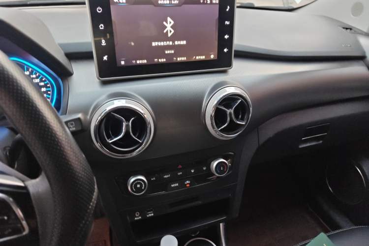Used BAIC New Energy EC5 2019 New Style Edition Audio And AC Panel