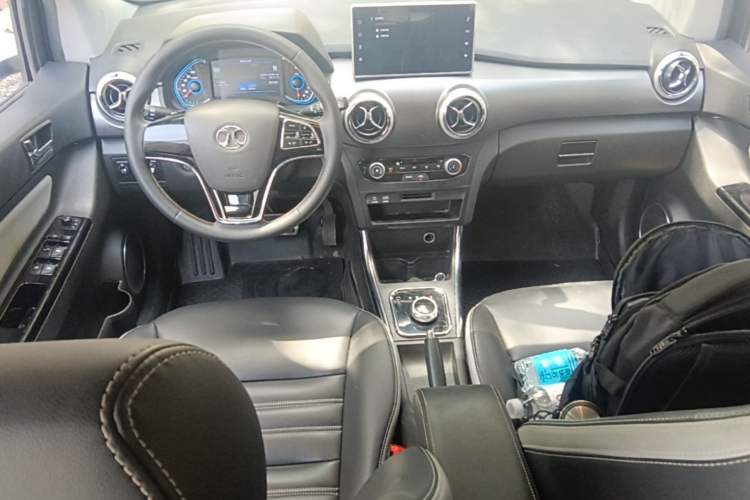 Used BAIC New Energy EC5 2019 New Style Edition Center Console