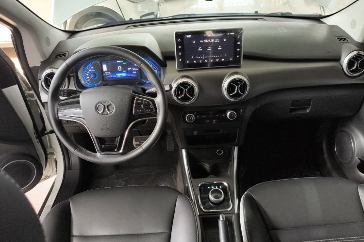 Used BAIC New Energy EC5 2019 New Style Edition Center Console