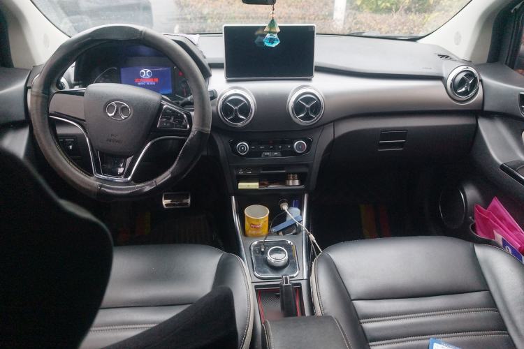 Used BAIC New Energy EC5 2019 New Style Edition Center Console