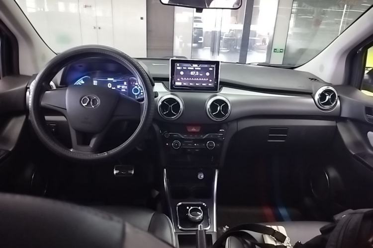 Used BAIC New Energy EC5 2019 New Air Edition Center Console
