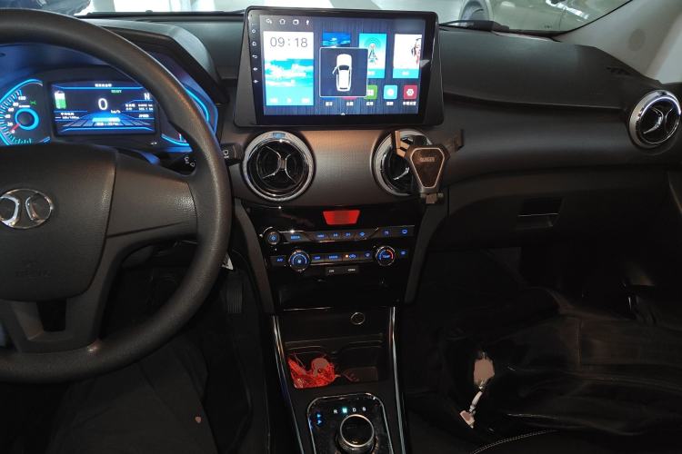 Used BAIC New Energy EC5 2019 New Air Edition Center Console