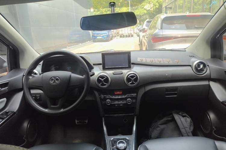 Used BAIC New Energy EC5 2019 New Air Edition Center Console