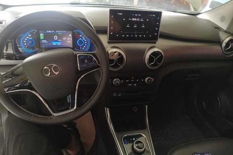 Used BAIC New Energy EC5 2019 New Style Edition Center Console