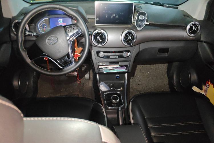 Used BAIC New Energy EC5 2019 New Style Edition Center Console
