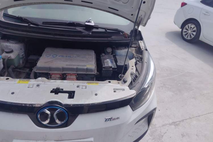 Used BAIC New Energy EC5 2019 New Style Edition Engine Bay Left