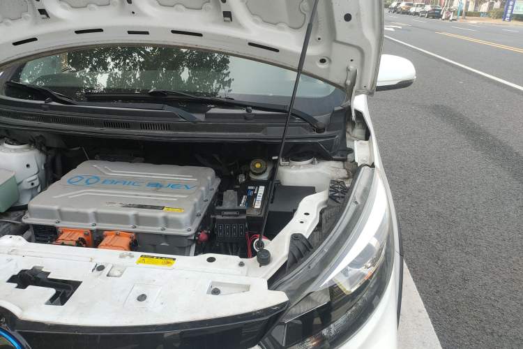 Used BAIC New Energy EC5 2019 New Style Edition Engine Bay Left