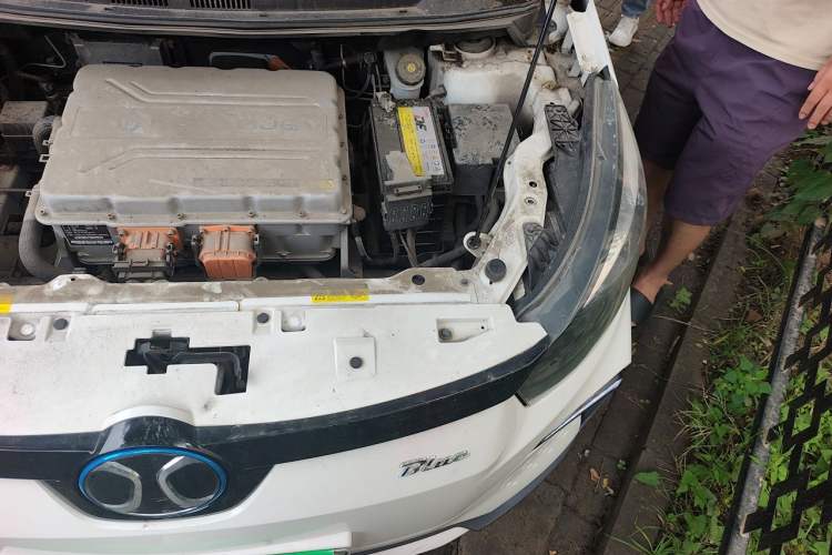 Used BAIC New Energy EC5 2019 New Style Edition Engine Bay Left