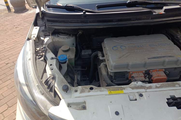 Used BAIC New Energy EC5 2019 New Style Edition Engine Bay Right