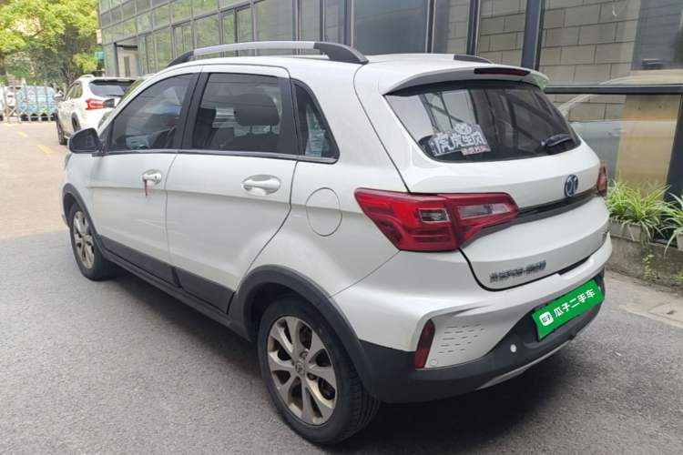 Used BAIC New Energy EC5 2019 New Air Edition Exterior 2
