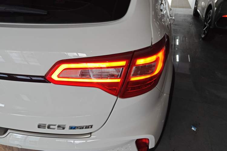 Used BAIC New Energy EC5 2019 New Air Edition Exterior 3