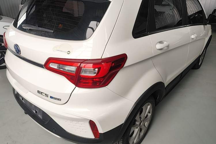 Used BAIC New Energy EC5 2019 New Style Edition Exterior 3