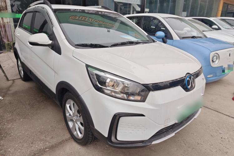 Used BAIC New Energy EC5 2019 New Style Edition Front Right 45 Deg