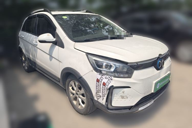 Used BAIC New Energy EC5 2019 New Style Edition Front Right 45 Deg