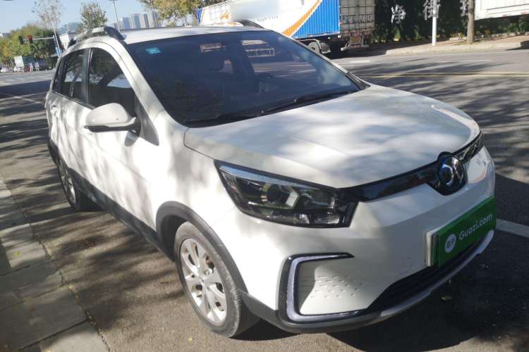 Used BAIC New Energy EC5 2019 New Style Edition Front Right 45 Deg
