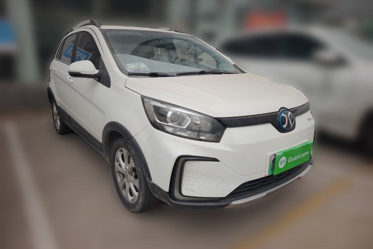 Used BAIC New Energy EC5 2019 New Style Edition Front Right 45 Deg