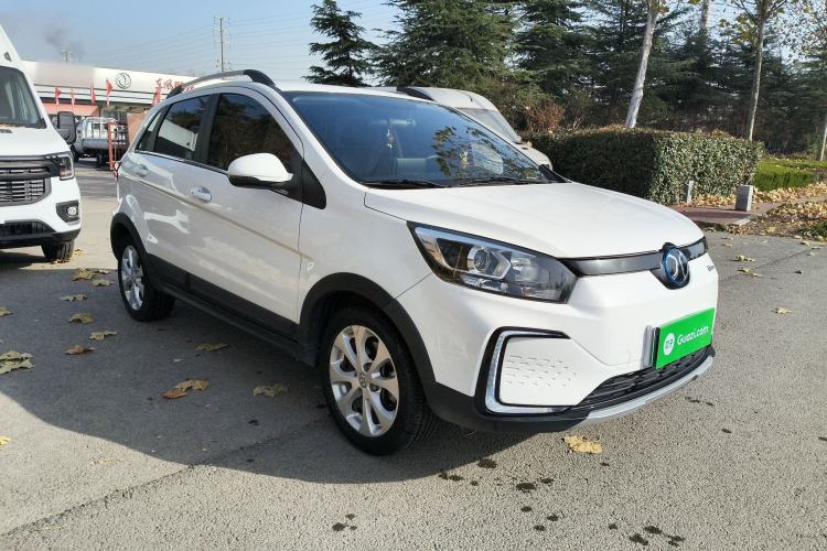 Used BAIC New Energy EC5 2019 New Style Edition Front Right 45 Deg