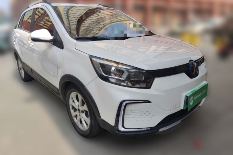 Used BAIC New Energy EC5 2019 New Style Edition Front Right 45 Deg