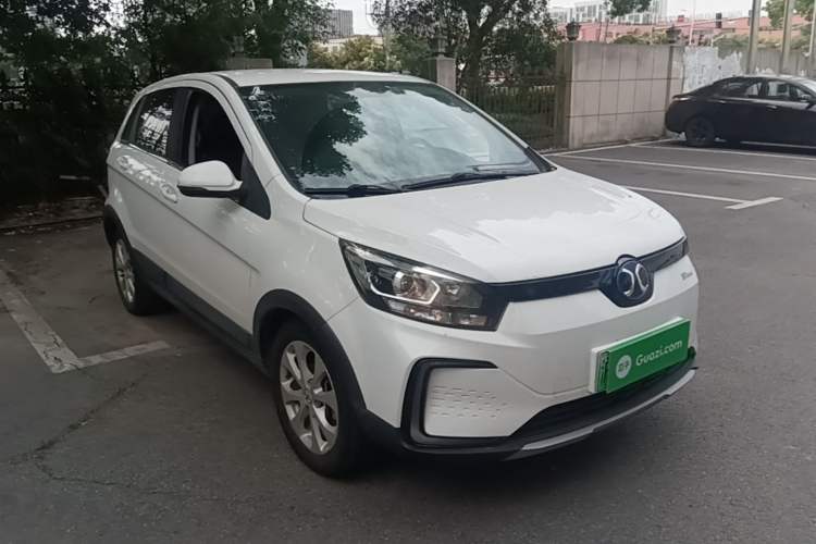 Used BAIC New Energy EC5 2019 New Air Edition Front Right 45 Deg