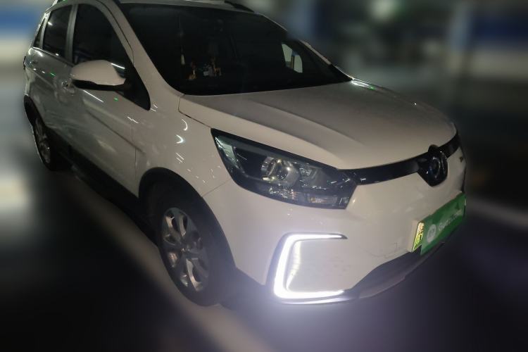 Used BAIC New Energy EC5 2019 New Style Edition Front Right 45 Deg