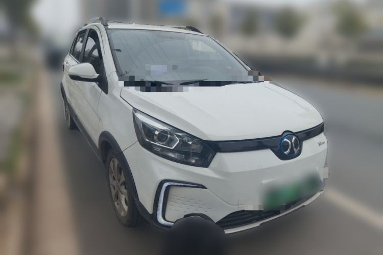 Used BAIC New Energy EC5 2019 New Style Edition Front Right 45 Deg