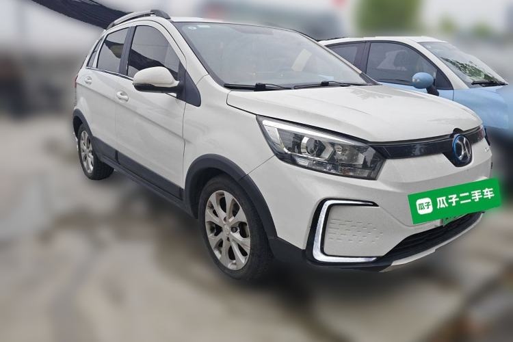 Used BAIC New Energy EC5 2019 New Air Edition Front Right 45 Deg