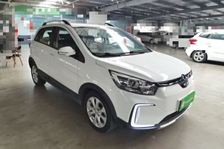 Used BAIC New Energy EC5 2019 New Air Edition Front Right 45 Deg