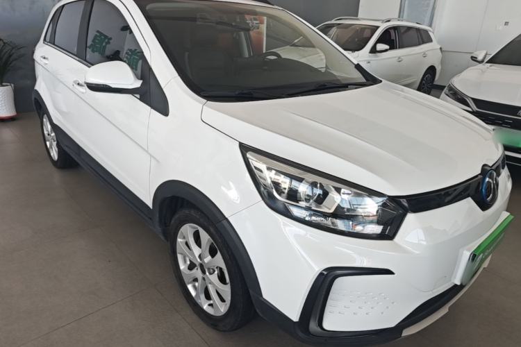 Used BAIC New Energy EC5 2019 New Style Edition Front Right 45 Deg