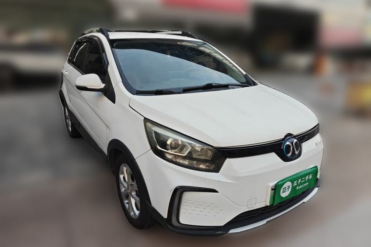 Used BAIC New Energy EC5 2019 New Style Edition Front Right 45 Deg