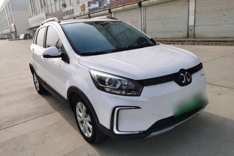Used BAIC New Energy EC5 2019 New Style Edition Front Right 45 Deg
